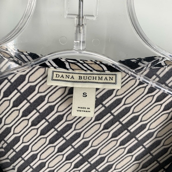 Dana Buchman V-Necked Sleeveless Top, Small - Picture 3 of 5